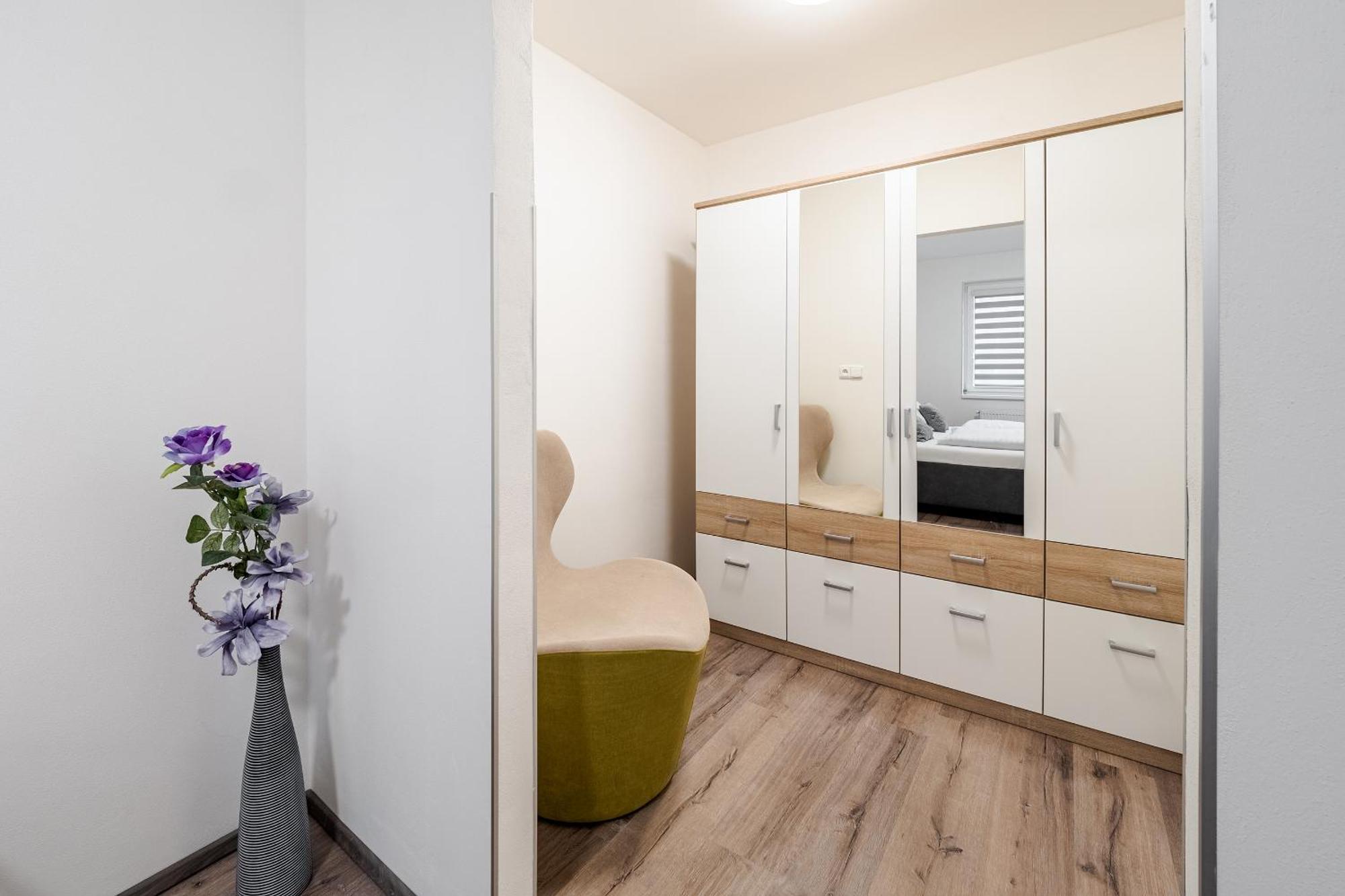 Private Luxury Apartments - Apartman G3 Frymburk Eksteriør bilde